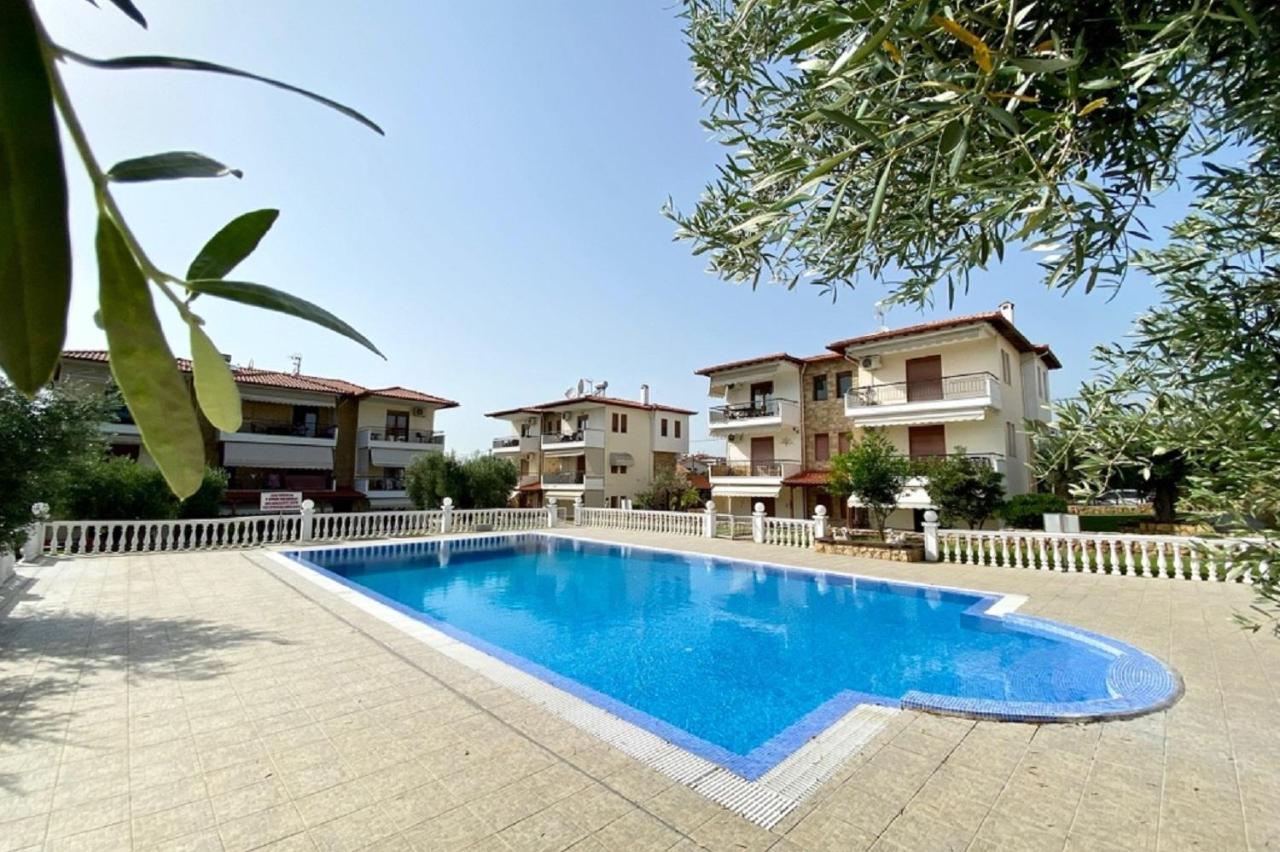 Vladi Guest House Gerakini Sithonia Экстерьер фото