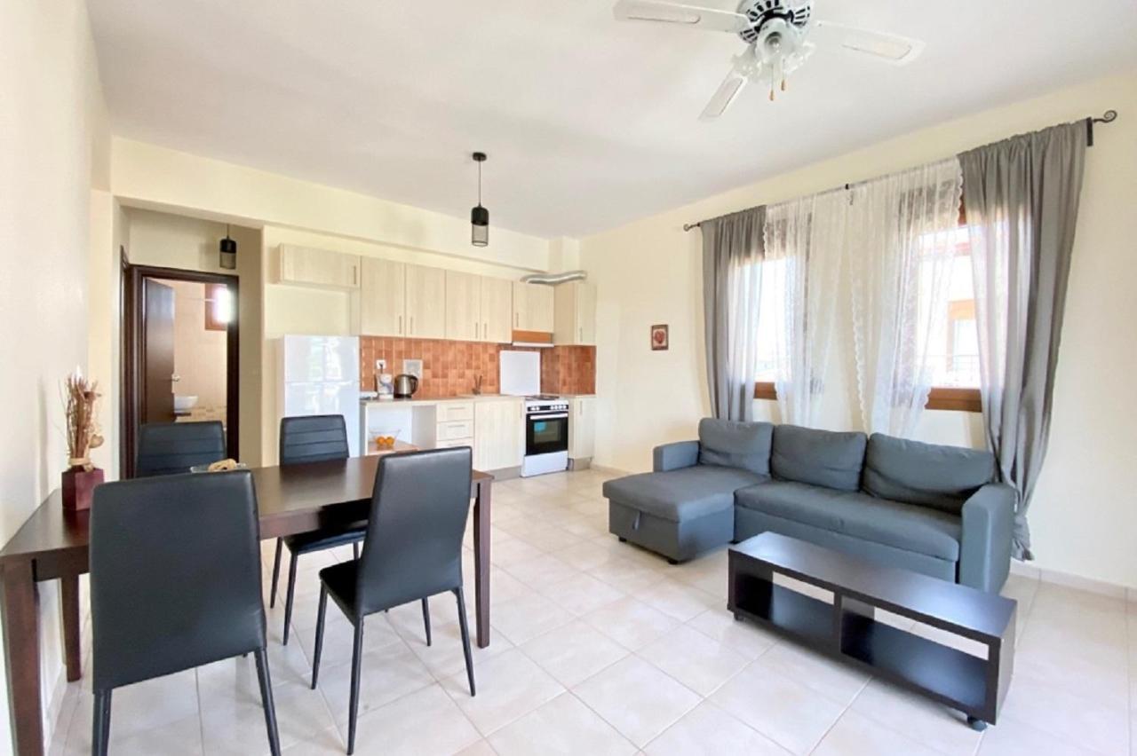 Vladi Guest House Gerakini Sithonia Экстерьер фото